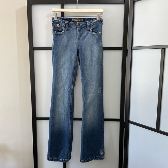 [27] Vintage Second Brand Low-Rise Flare Leg Distressed Ombre Blue Denim Jean - Picture 1 of 13